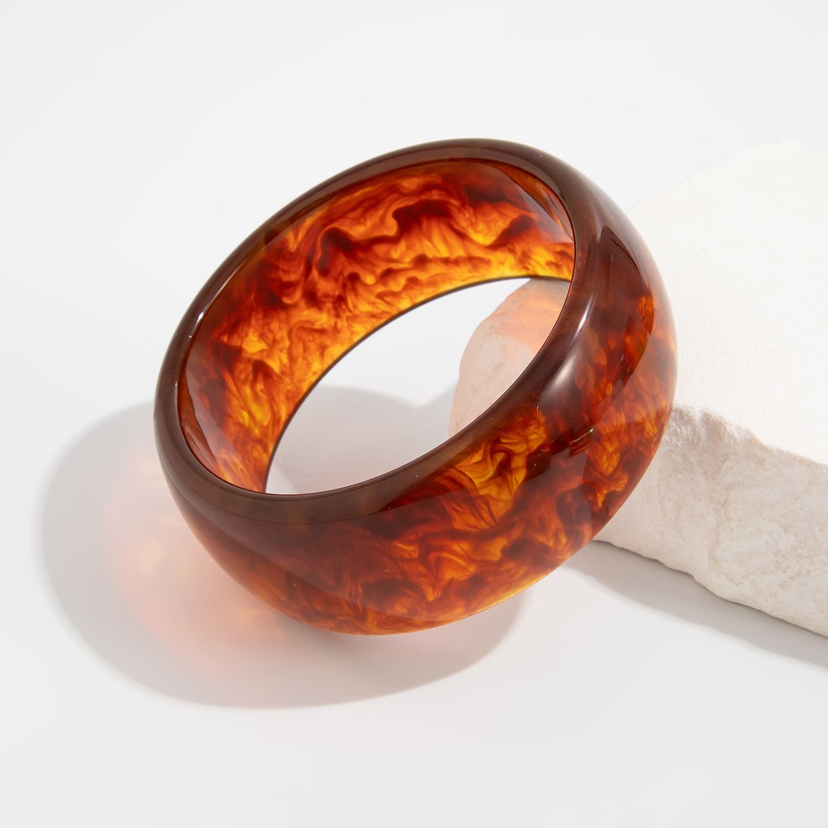 Exaggerated, Translucent Resin - dyed Bracelet - JewelryLuxeUS.Shop