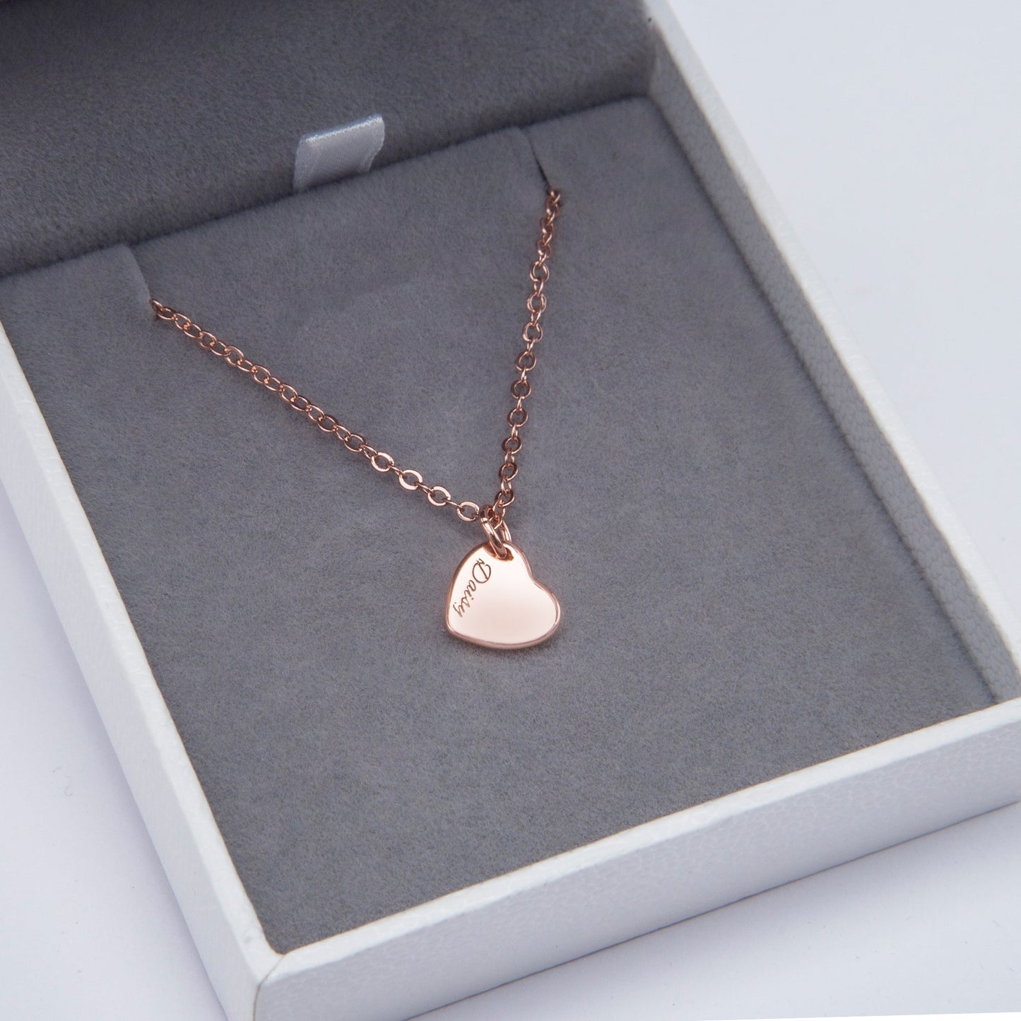 Personalized Heart Necklace - JewelryLuxeUS.Shop